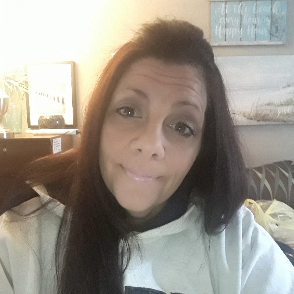 Meet your Posher, Lori